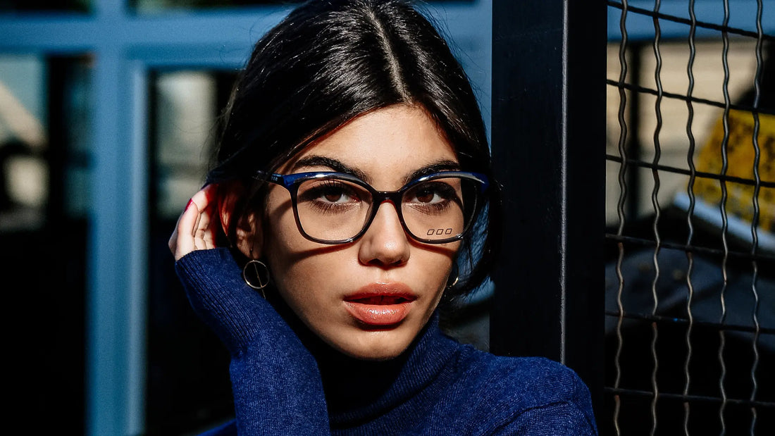 How to Choose the Right Glasses for Your Face Shape (Complete Guide)